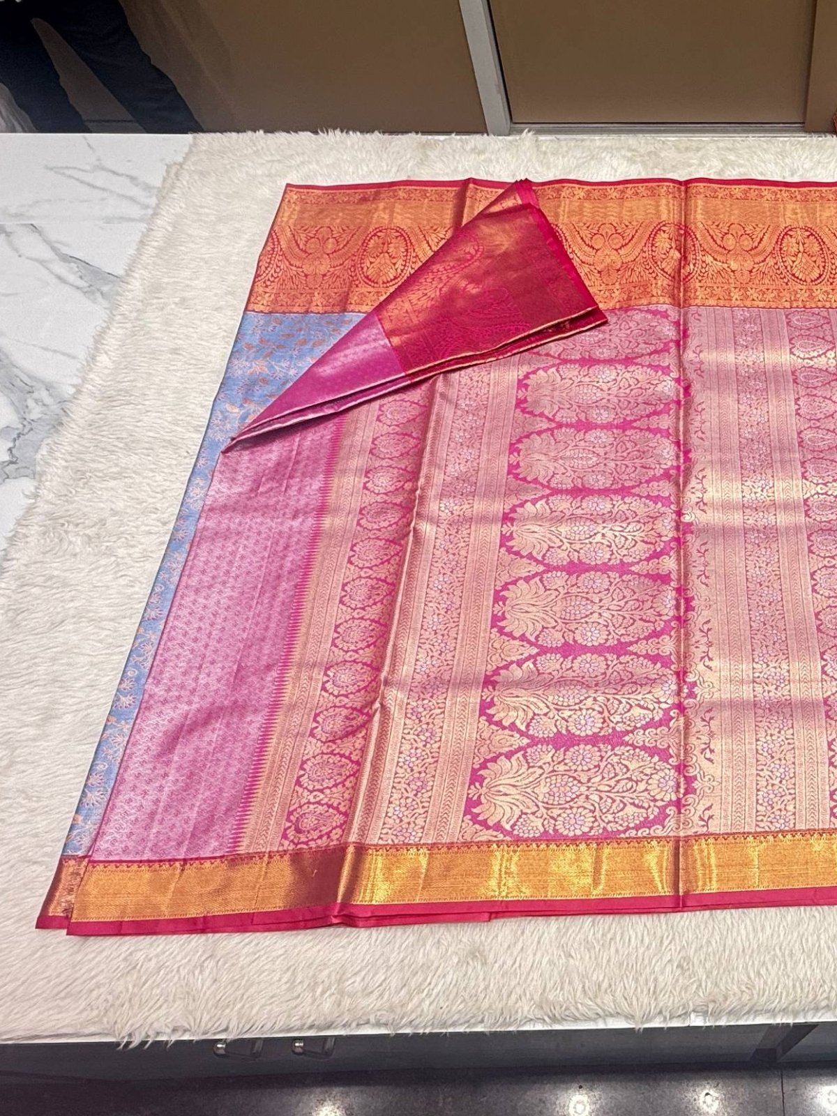 Blue & Red Kanchipuram Silk Saree with Gold Zari - Image 4